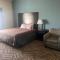 La Plaza Inn and Suites - Freer TX