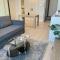 Splendid 2bd 1bth 1csp Apt - Superb CBD Location