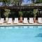 Delphin Surf Hotel