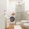 Lora apartment,free private parking, self check in,1 - Como