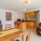 E&T apartments with a beautiful pool - Rabac