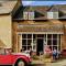 3 BEDROOM 5* BARN CONVERSION COTSWOLDS - 奇平诺顿