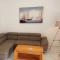 Apartment mit Meerblick, 50 Meter vom Sandstrand - Nin