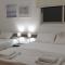 LINA'S HOME & POOL - Breakbooking CY