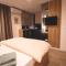 TOP Room