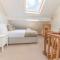 Southfield is a spacious period five bed, four bath with parking - Kendal