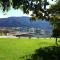 LANZ Haus KMB Seeappartement am Ossiacher See, Hallenbad und direktem Seezugang