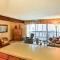 Waterfront Port Clinton Condo with Pool Access! - Port Clinton