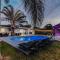Heated pool •5 minutes to beach•firepit - لارغو