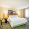 Staybridge Suites Milwaukee Airport South, an IHG Hotel