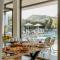 Urania Hotel