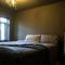 BOHOME moody 2 bed garden cottage Macclesfield centre - Macclesfield
