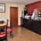 Red Roof Inn Cartersville-Emerson-LakePoint North - Картерсвилл