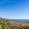 Villa Valle Mar - sea view, heated pool, steps to the beach