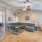 Sleek Vegas Home with Private Pool, Game Room! - Лас-Вегас