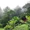 Modern cabin nestled in mountain nature. Paradise! - Orosí