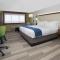 Holiday Inn Express & Suites Chicago North Shore - Niles, an IHG Hotel