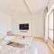 Deluxe Retreat In JBR - Million Dollar View - Balcony - Dubai