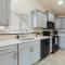 Modern Comfort Caldwell 3b2b Home Sleeps 8!
