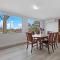KozyGuru / Blacktown / Beautiful Peaceful 3B House / NBL049