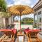 Beachfront 1 Bedroom Private Pool Honeymoon Villa in Seminyak - تشانغو