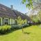 2 Bedroom Awesome Home In Samsø