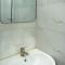 Live By The Water 2-Bed-Apt With FAST Wi-Fi And Secured