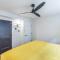 1482 Oak Street