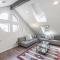 1482 Oak Street