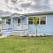 Pet-Friendly Gulfport Home Less Than 2 Mi to Beach