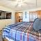 Shared Hot Tub, Pool and Dock Lakefront Grove House - Grove