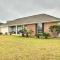 Ocean Springs Home with Sunroom about 5 Mi to Beach - Ocean Springs
