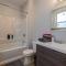 Urban Oasis Easy City Access Brand New