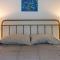 Urban Oasis Easy City Access Brand New