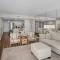 Beachcrest 402