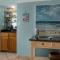 Beachcrest 902
