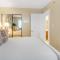 Beachcrest 903