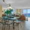 Beachcrest 806