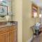 Beachcrest 806