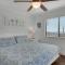 Beachside Condo 1