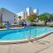 Beachside Condo 1