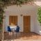 Bouganvillage Bilo With Shared Pool - Happy Rentals