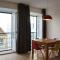 Two Bedroom Apt in Historic location! Close to the River - لشبونة