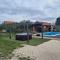 Olive Tree House with Jacuzzi, WiFi and 40m2 pool - Širitovci