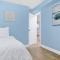 Gammys Beach Getaway Sleeps 20 2 blocks to Beach - 文特诺市