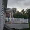 Newly updated 3 bedrooms luxury house