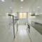 Dona Lola Martha - Spacious 3 bedroom apartment with partial sea views