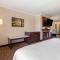 Best Western Premier Bridgewood Hotel Resort - Neenah