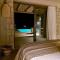 Elaiopetra Kefalonia - Stonehouse Hideaway with pool - Modern Luxury with Serene Sea and Mountain Views - Metaxáta