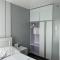 City Center - front of Iloilo Esplanade 2BR condo - 伊洛伊洛